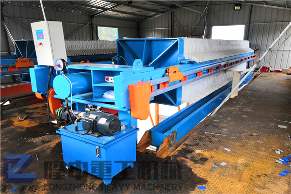 移動(dòng)式環(huán)保壓濾機(jī)設(shè)備生產(chǎn)線，多種型號(hào)配置體驗(yàn)先進(jìn)科技