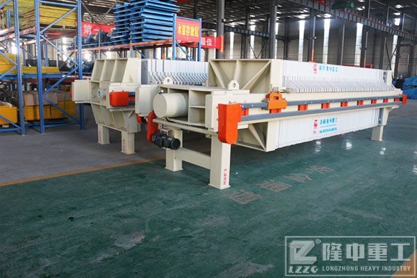 打造理想的洗沙尾礦污泥壓濾機(jī)，一整套價(jià)格貴嗎？