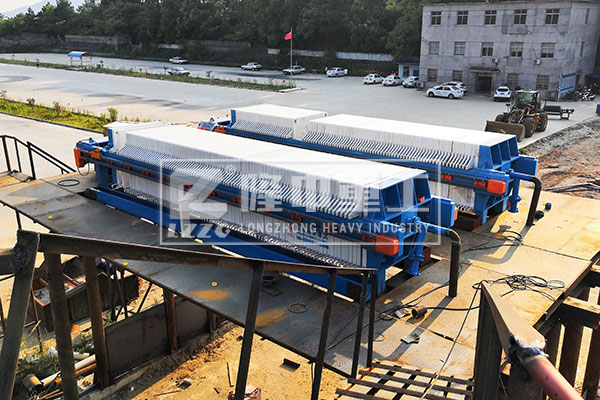 靠譜廠家隆中重工廠家以客戶為中心，污泥壓濾機(jī)創(chuàng)造價值！