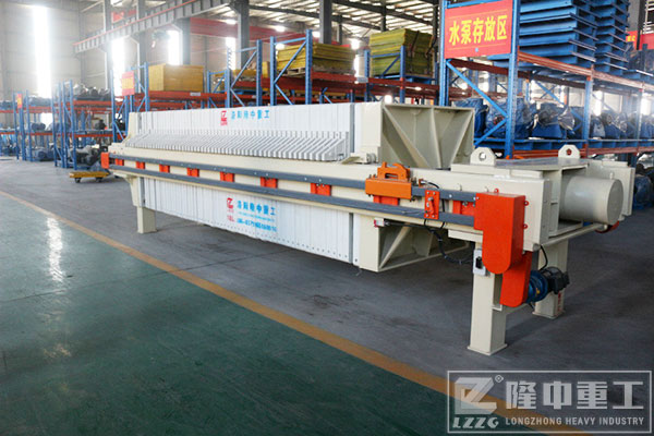 隆中隔膜壓濾機(jī)的動態(tài)過濾技術(shù) 
