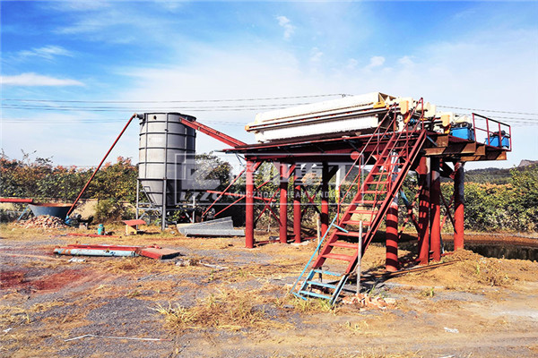 板框污泥壓濾機(jī)設(shè)備：處理能力不錯價格合適