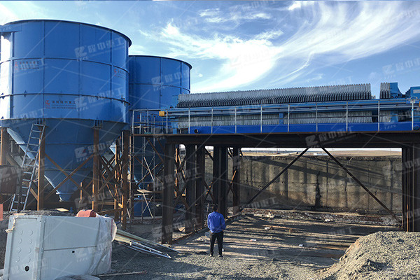 帶式壓濾機污泥脫水設備，使用過程中對污泥脫水有什么影響