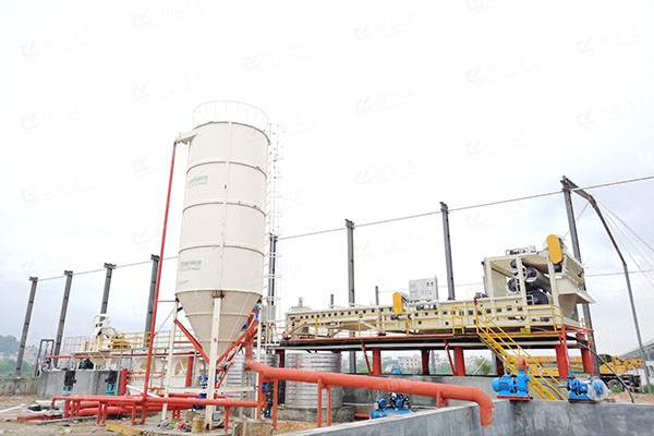 隔膜壓濾機(jī)穩(wěn)定性強(qiáng)，可以長時間保持良好的壓力過濾影響