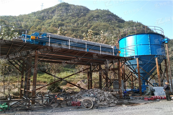 廂式隔膜壓濾機濾室為什么會出現泄漏？有什么解決辦法？